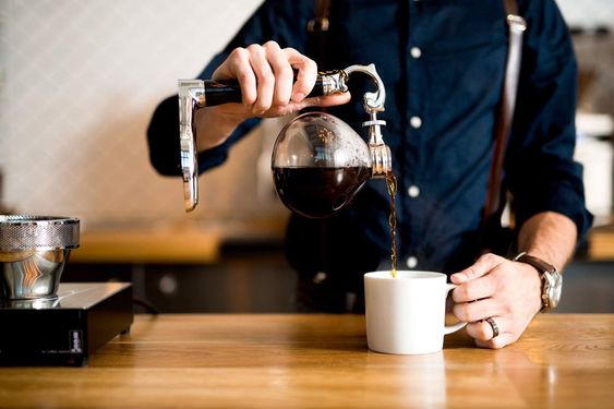 Cách pha cà phê Syphon kiểu Nhật đơn giản độc đáo