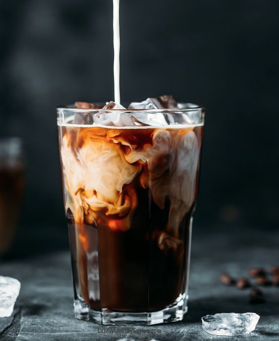 Uống cà phê Cold Brew sữa tươi có tốt không?